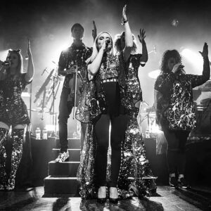 Clean Bandit, Artist on Virtual Piano, Play Piano Online