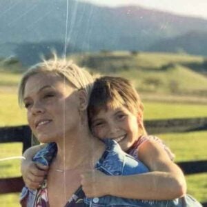 Cover Me In Sunshine (P!nk), Best Online Piano Keyboard, Virtual Piano