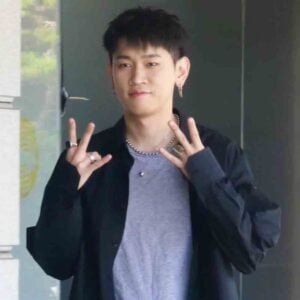 Crush, Artist on Virtual Piano, Play Piano Online