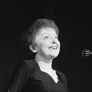 Edith Piaf, Artist on Virtual Piano, Play Piano Online