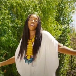 Estelle, Artist on Virtual Piano, Play Piano Online