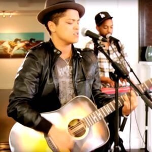 Grenade - Bruno Mars, Super Easy, Best Online Piano Keyboard, Virtual Piano