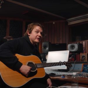 Lewis Capaldi, Artist on Virtual Piano, Play Piano Online