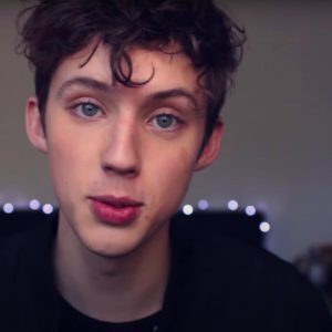 Troye Sivan, Artist on Virtual Piano, Play Piano Online